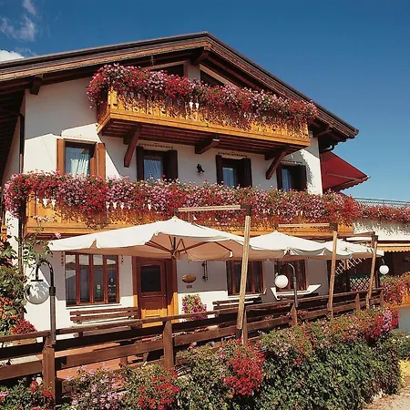 Giorgio E Flora Ristorante E Herberg