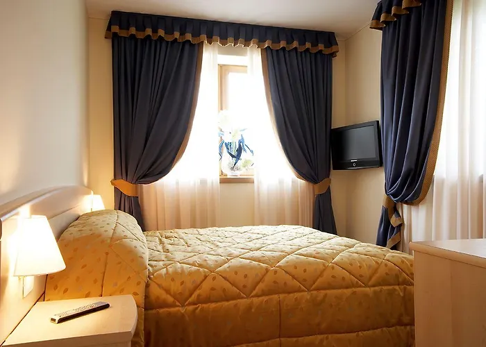 Giorgio E Flora Ristorante E אורחן Arsiero