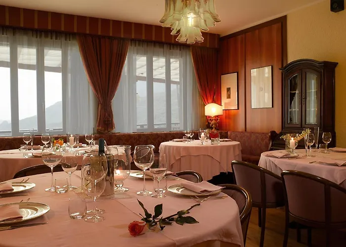 אורחן Giorgio E Flora Ristorante E